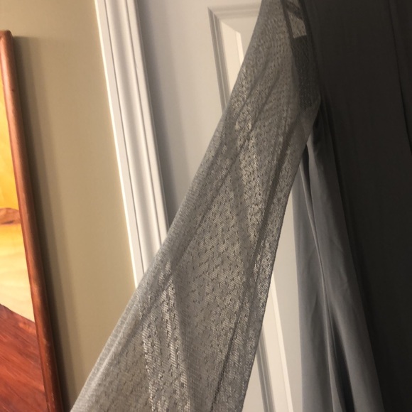 Drop waist Beauty.  Flattering and Comfy - Picture 3 of 8